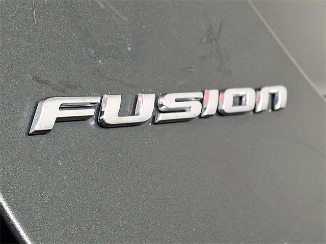 Used 2015 Ford Fusion SE image 29