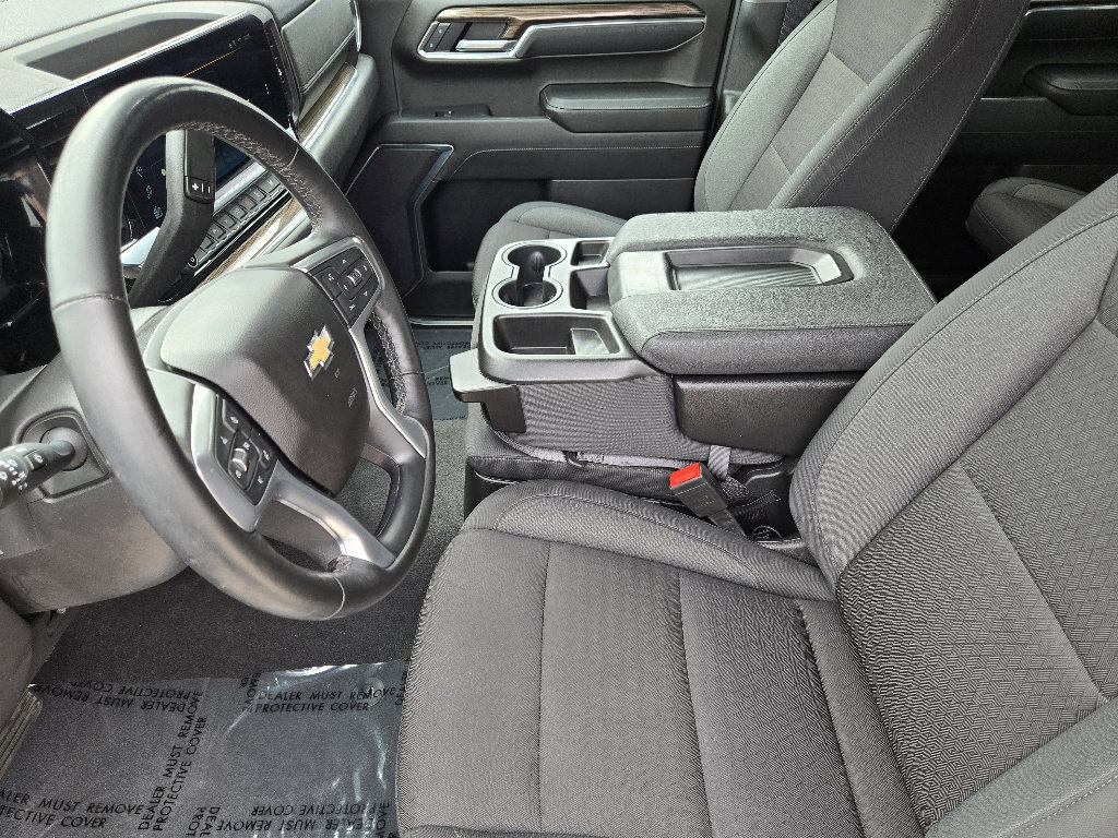Used 2025 Chevrolet Silverado 1500 LT image 18