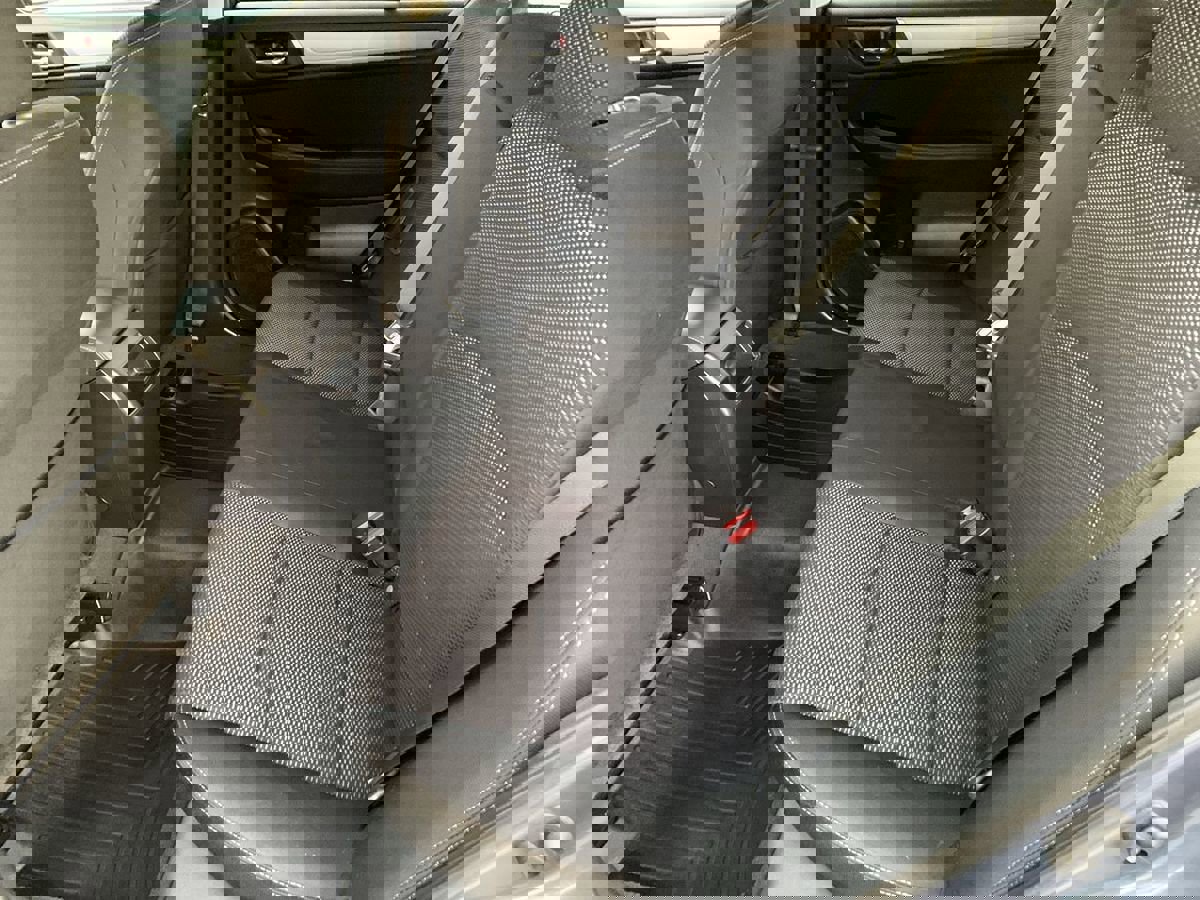 Used 2015 Subaru Outback 2.5i Premium image 25