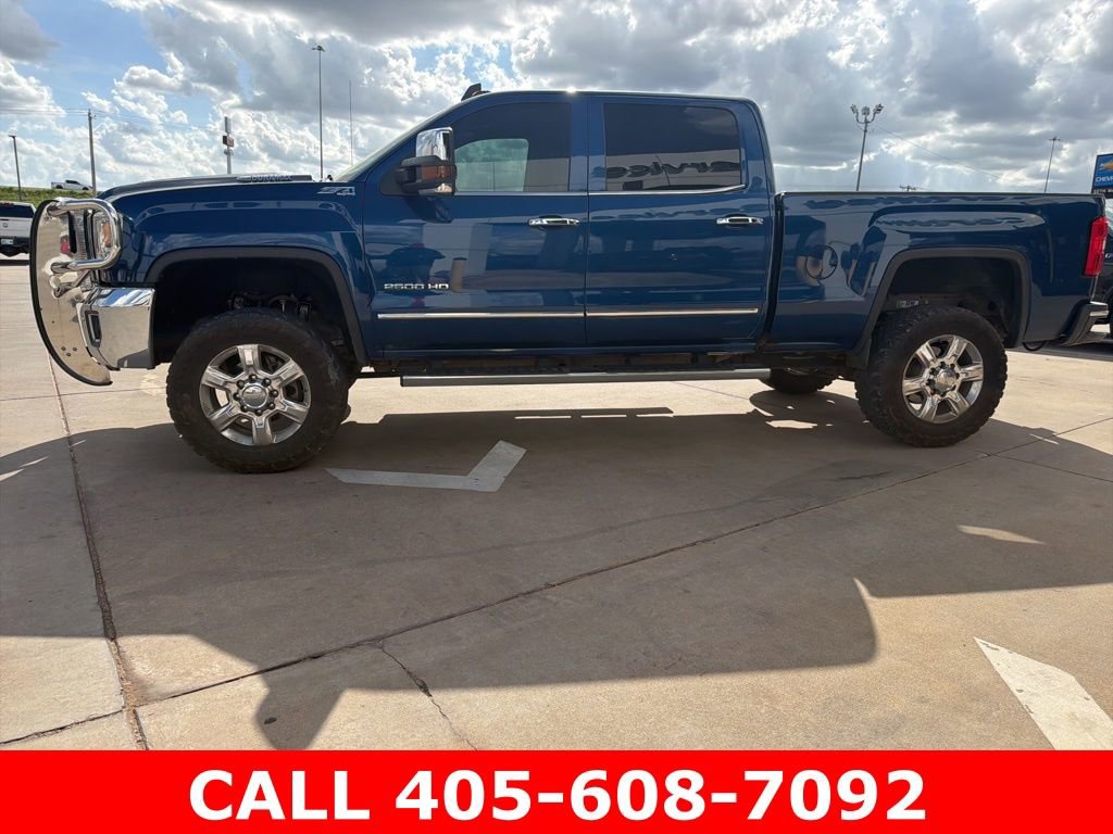 Used 2019 GMC Sierra 2500 SLT w/ Duramax Plus Package AWD/4WD image 6