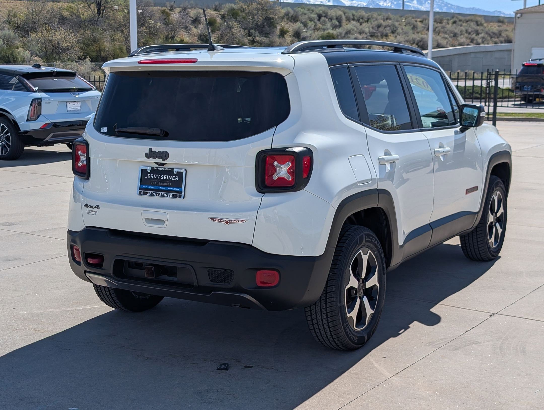 Used 2021 Jeep Renegade Trailhawk AWD/4WD image 5