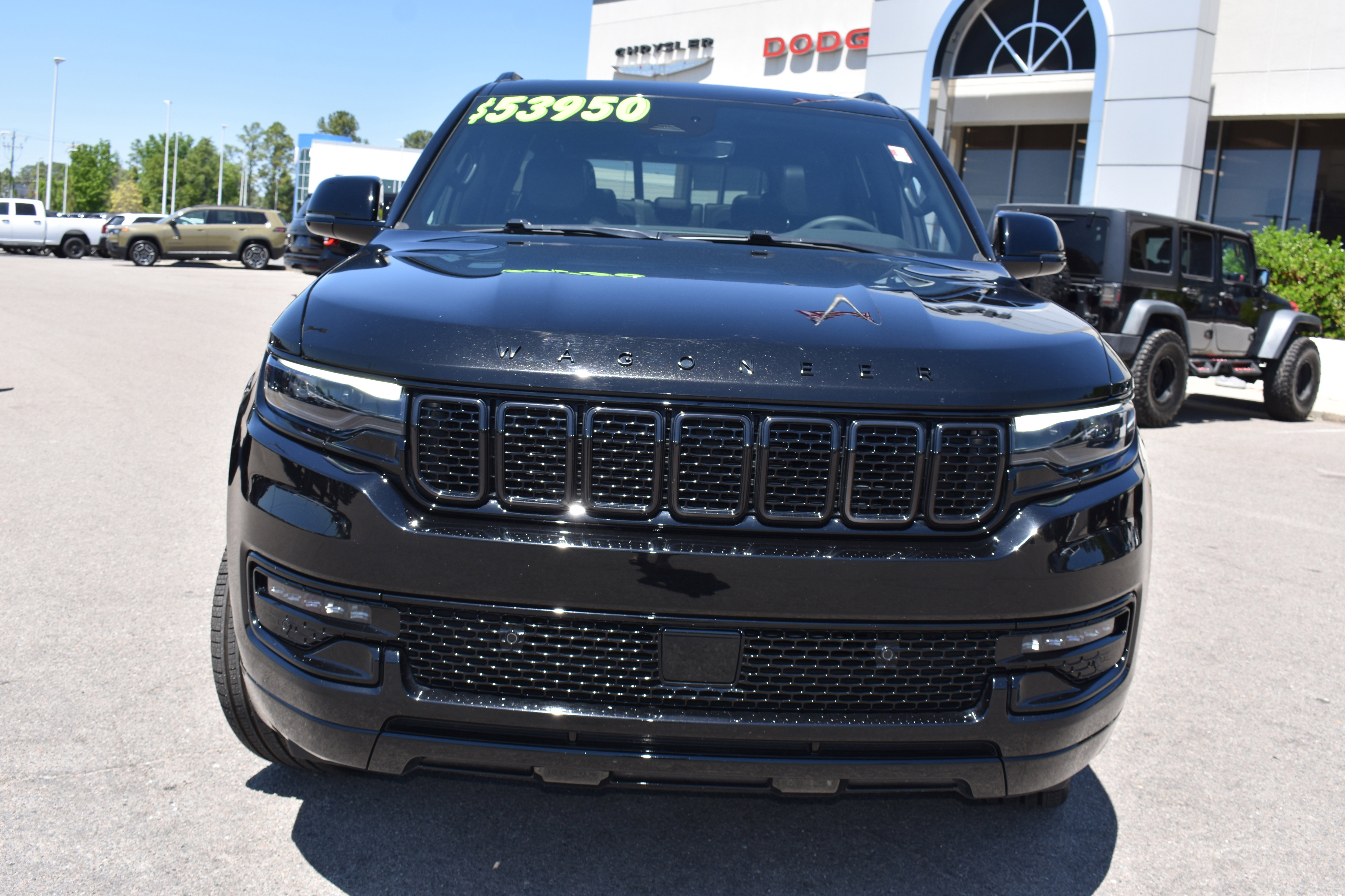 Used 2024 Jeep Wagoneer Series II AWD/4WD image 4