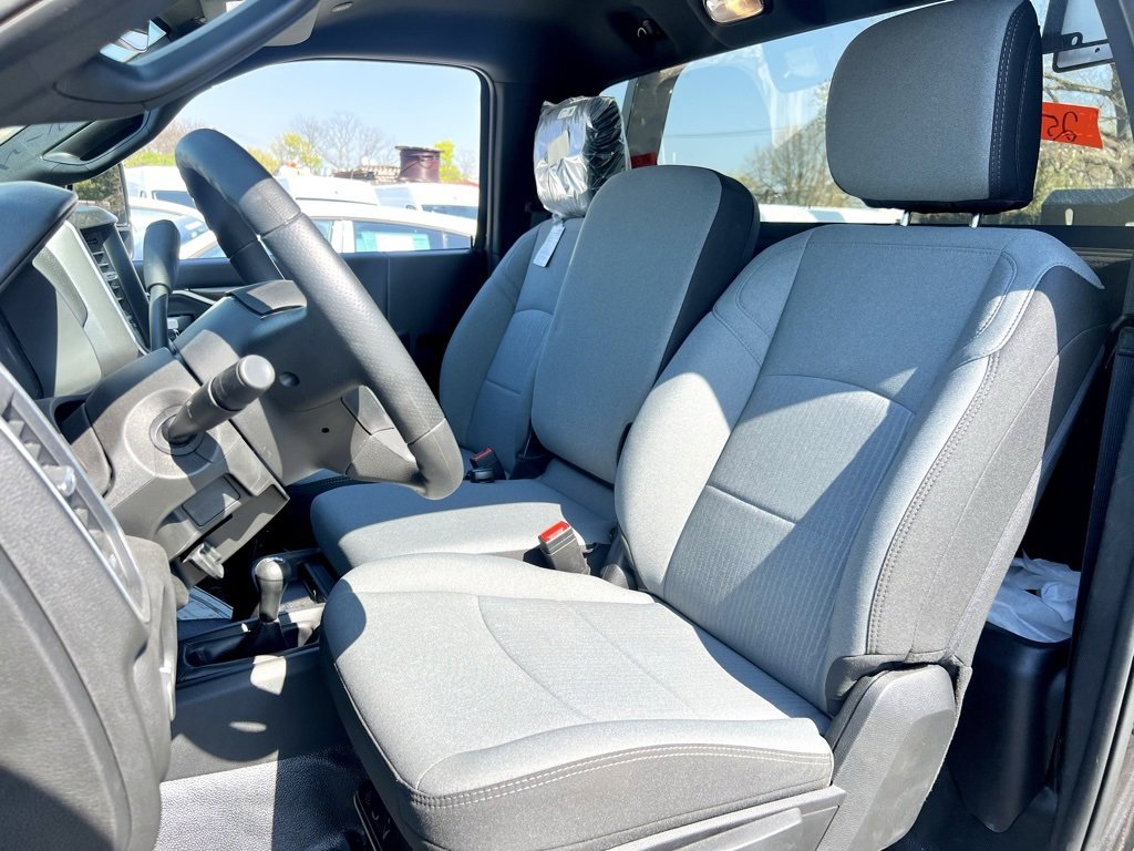 New 2024 RAM 4500 SLT w/ Quick Order Package 2YG SLT image 16