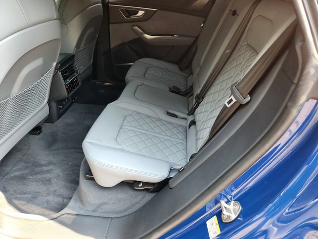 New 2026 Audi SQ8 Prestige AWD/4WD image 28
