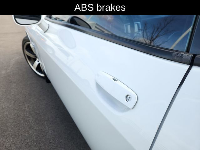 Used 2012 Dodge Challenger SRT8 w/ Premium Sound Group image 22