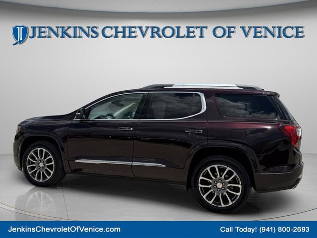 Used 2021 GMC Acadia Denali w/ Denali Ultimate Package AWD/4WD image 8