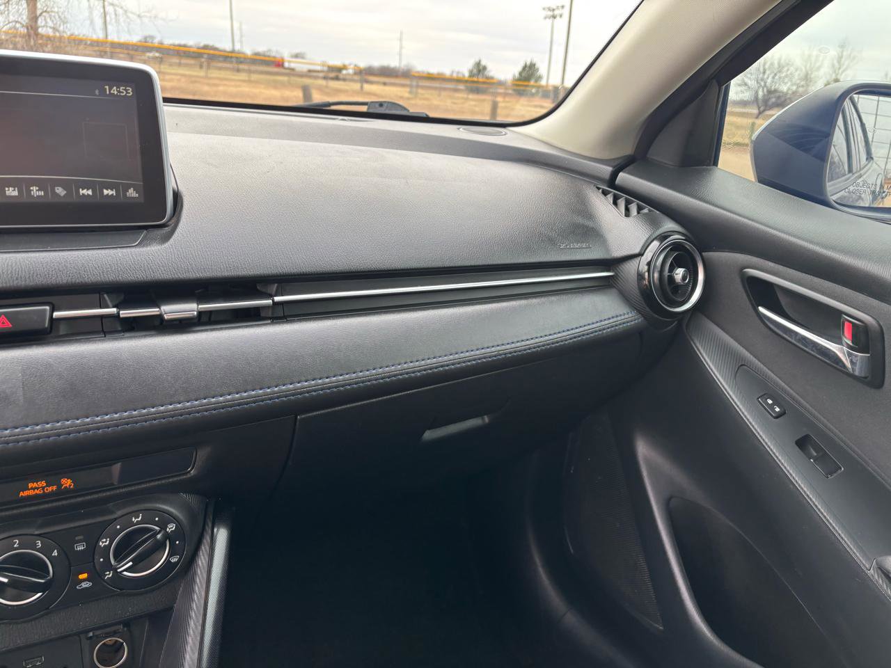 Used 2016 Scion iA FWD image 17