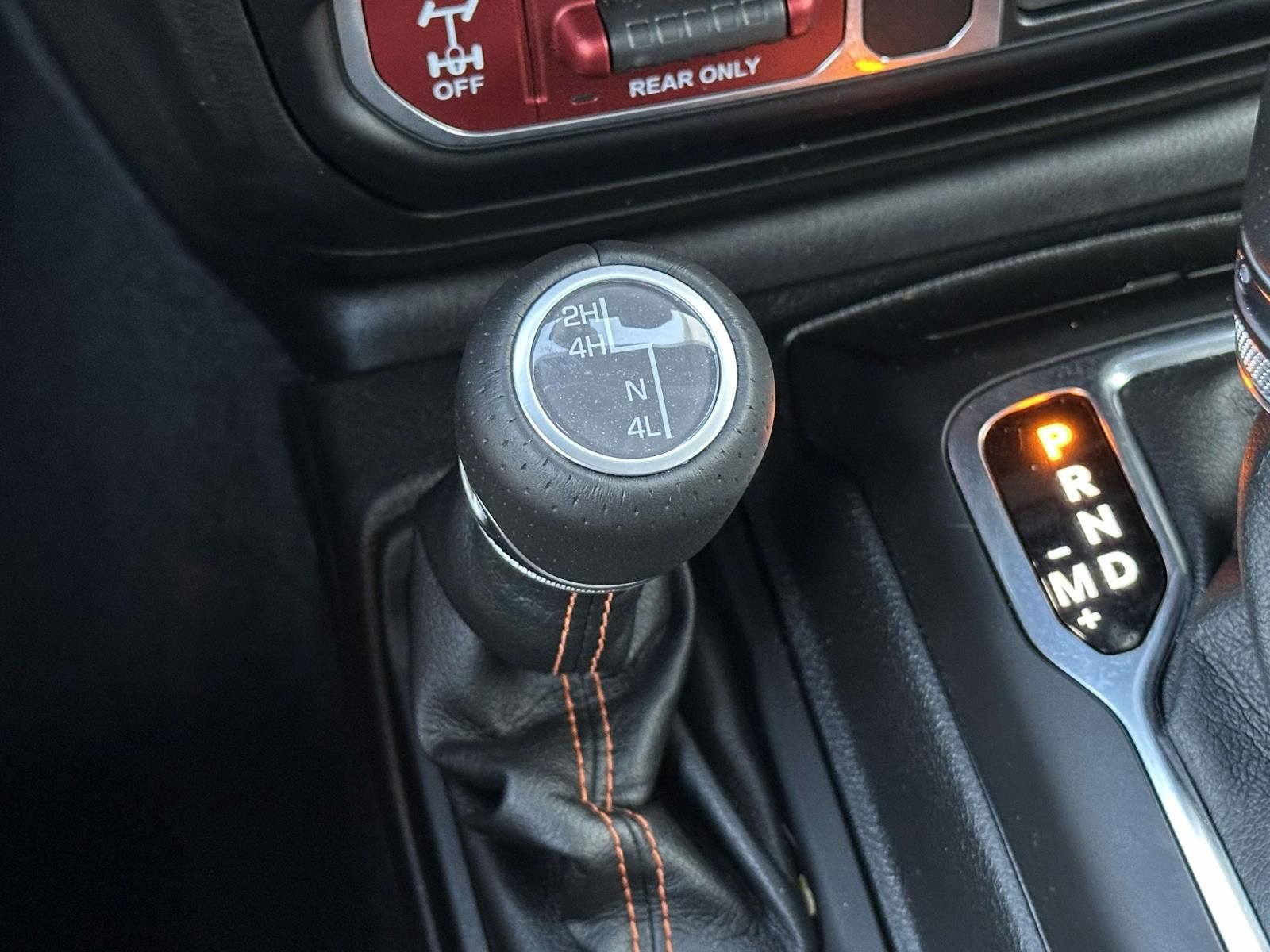 Used 2023 Jeep Gladiator Mojave w/ Cold Weather Group image 21