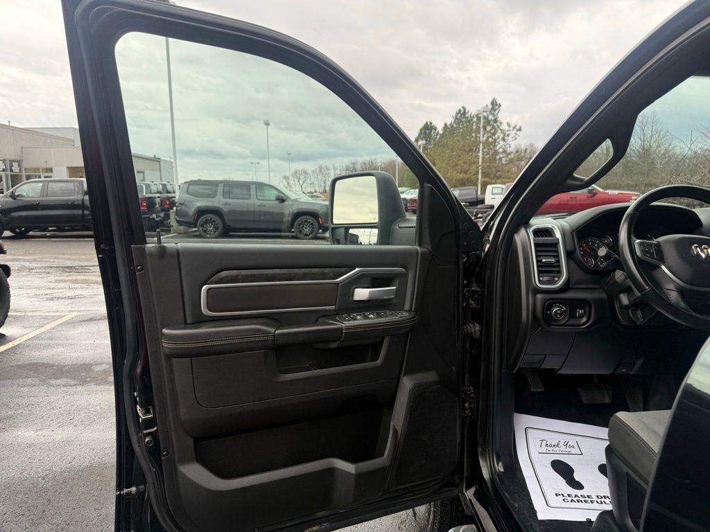 Used 2024 RAM 2500 Big Horn image 58