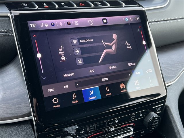 New 2025 Jeep Grand Cherokee Limited w/ Trailer Tow Package image 23