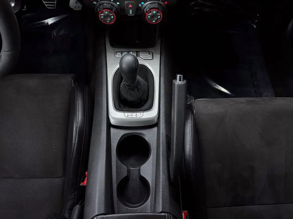 Used 2014 Chevrolet Camaro Z/28 image 21