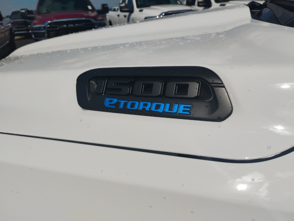 New 2027 RAM 1500 Big Horn w/ Night Edition AWD/4WD image 11
