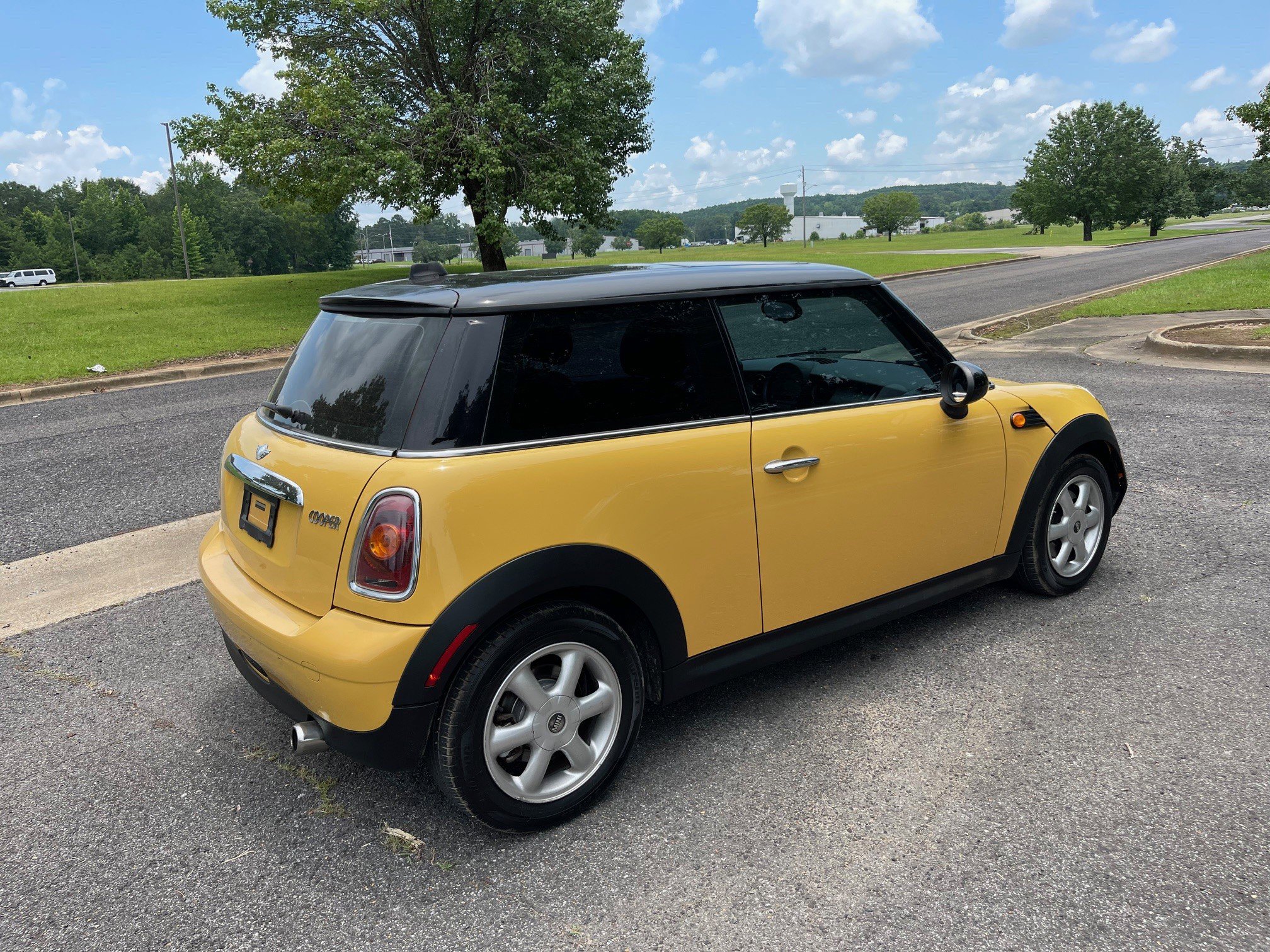 Used 2009 MINI Cooper Hardtop image 4
