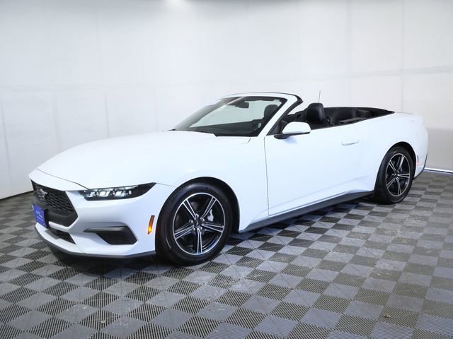 Certified 2025 Ford Mustang Premium RWD image 5