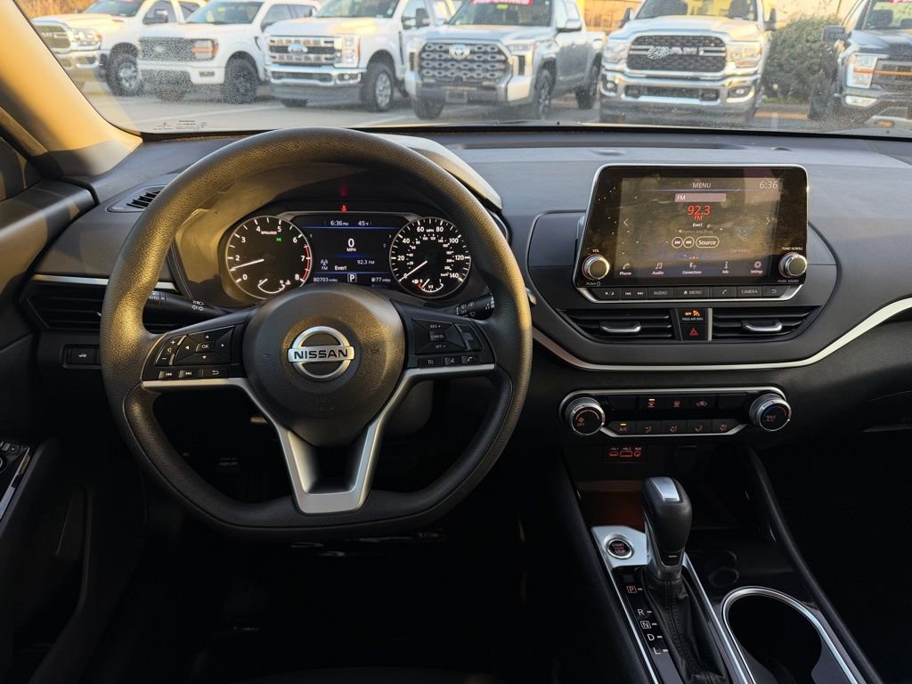 Used 2021 Nissan Altima 2.5 SV image 15