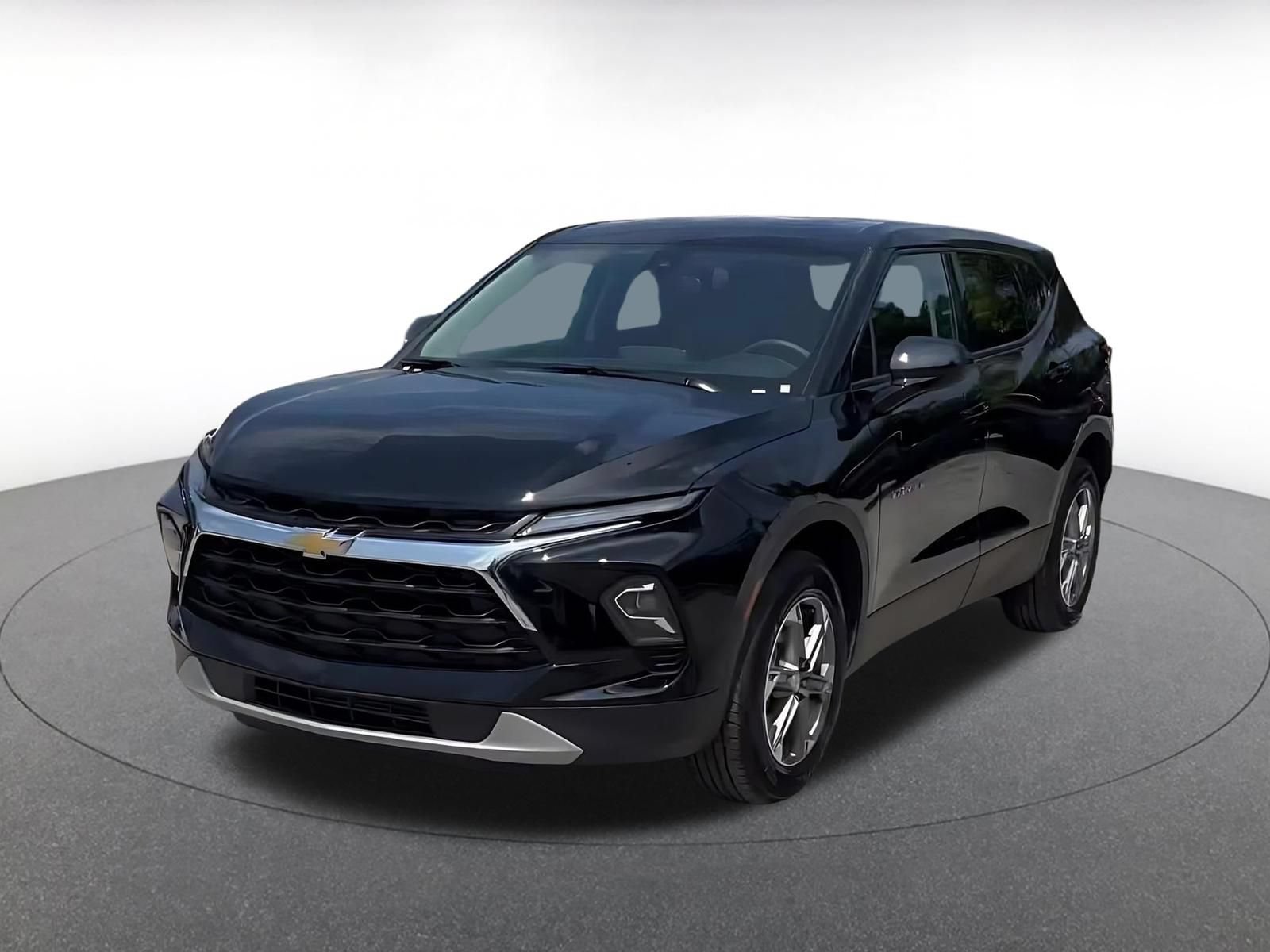 Used 2025 Chevrolet Blazer LT FWD image 7