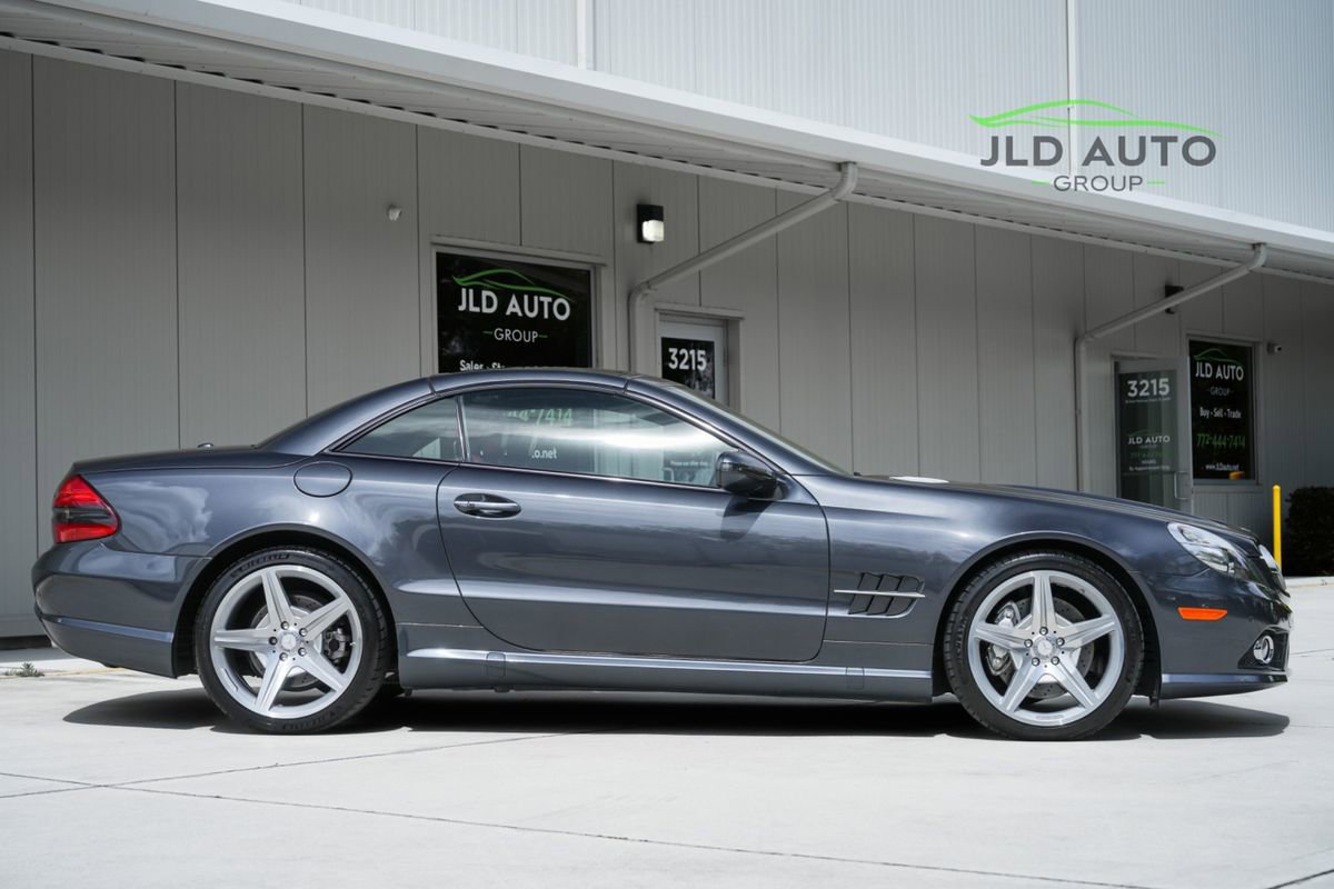 Used 2012 Mercedes-Benz SL 550 image 13