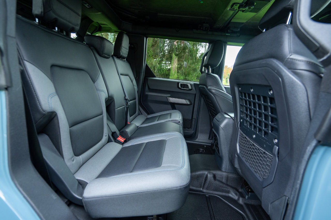 Used 2022 Ford Bronco Black Diamond image 24