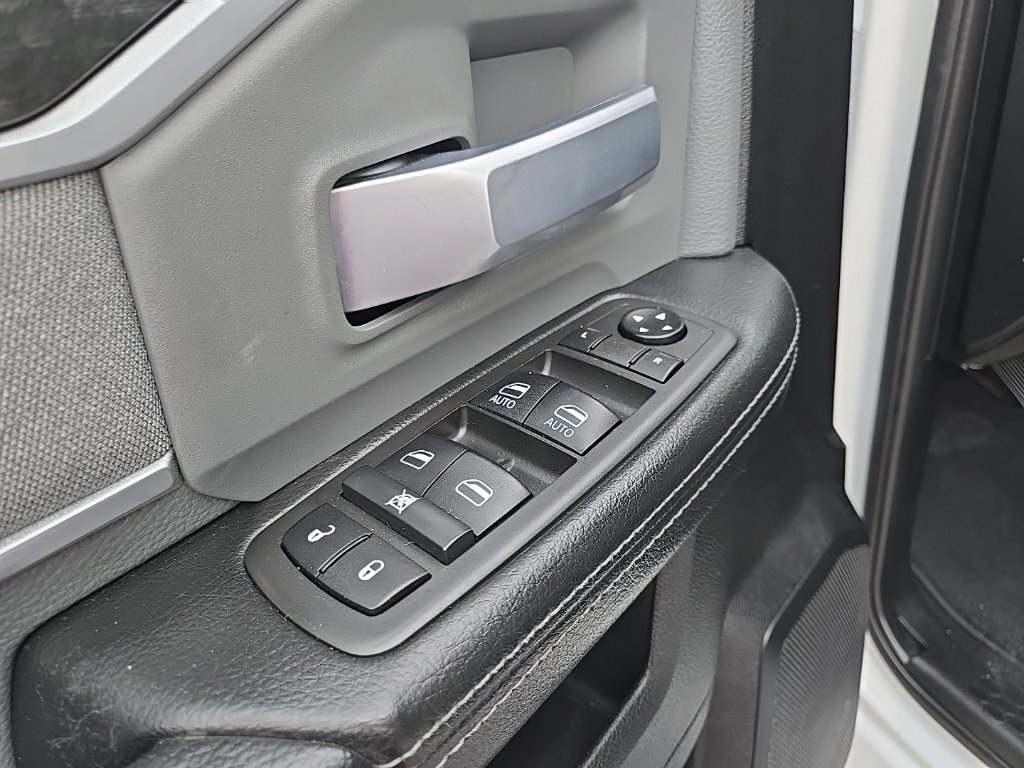 Used 2021 RAM 2500 Big Horn image 39