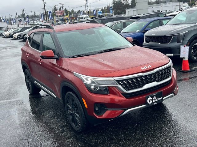 Certified 2023 Kia Seltos Nightfall Edition image 5