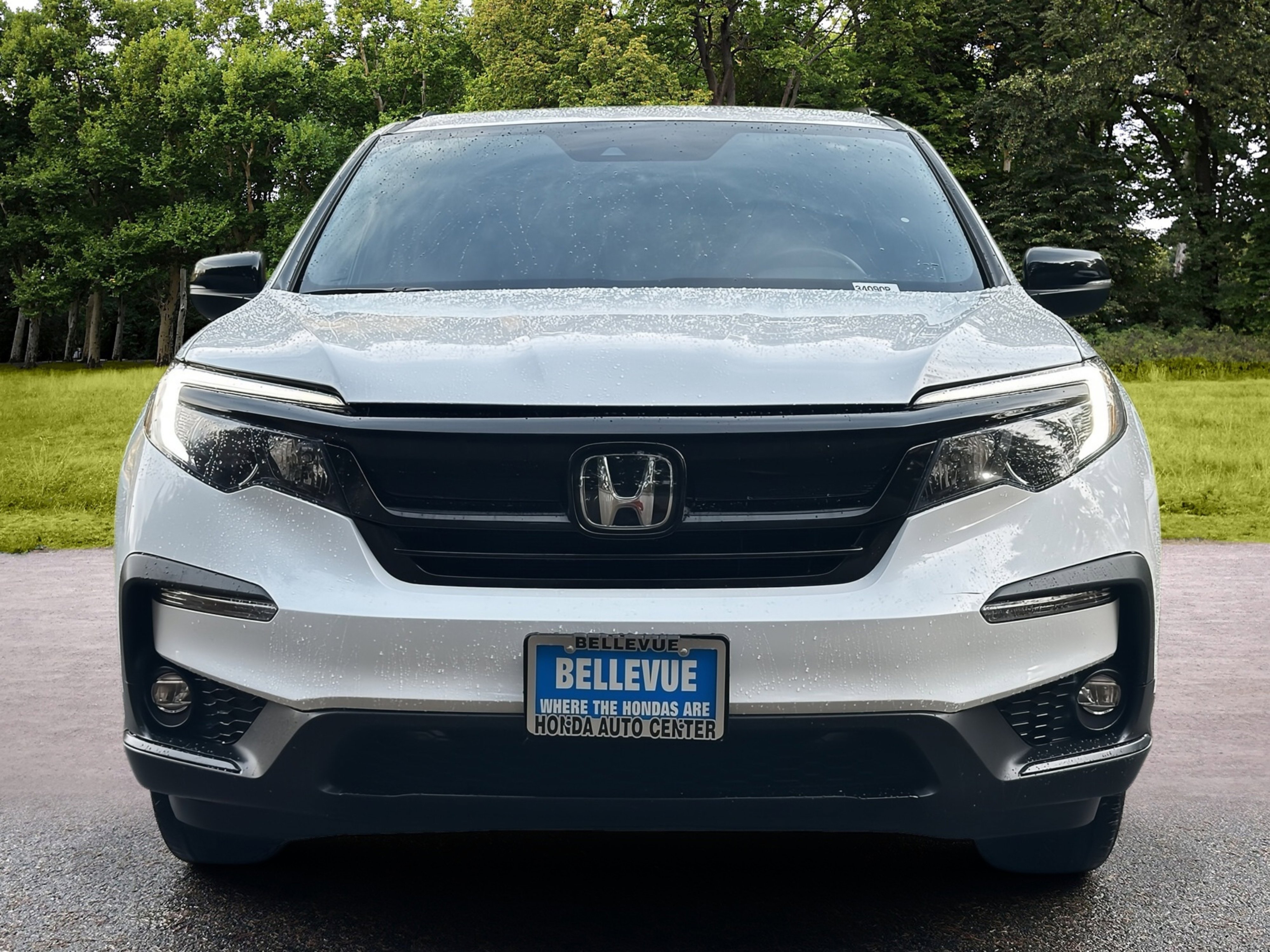 Used 2022 Honda Pilot Sport image 2