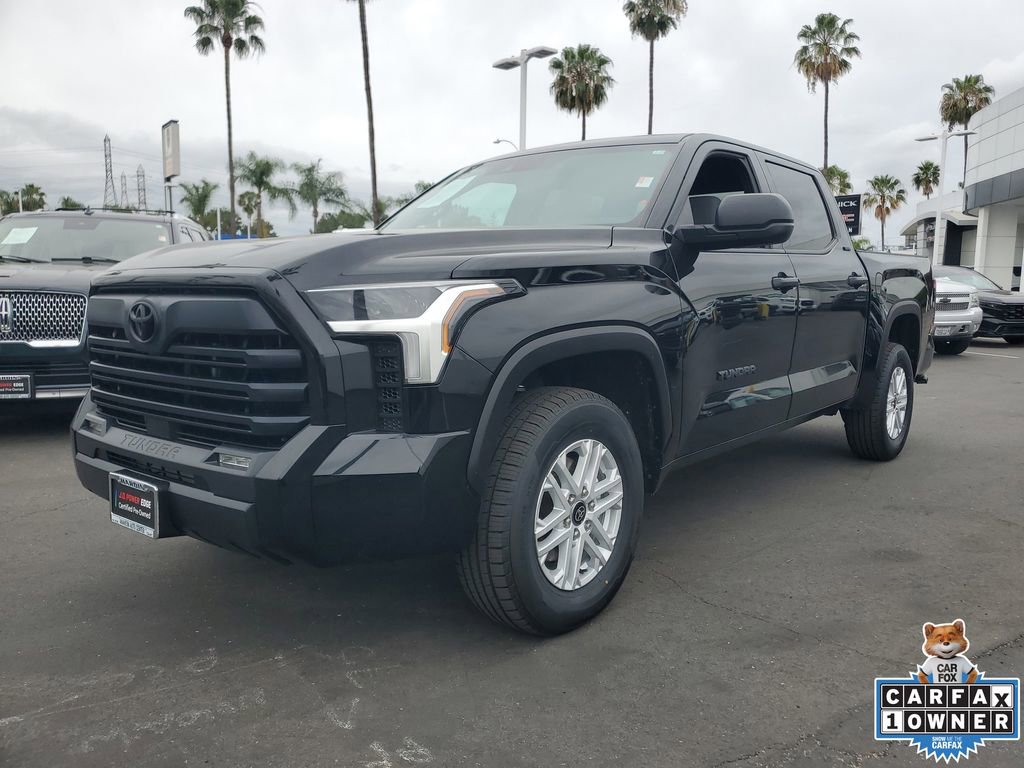 Used 2025 Toyota Tundra SR5 AWD/4WD image 2