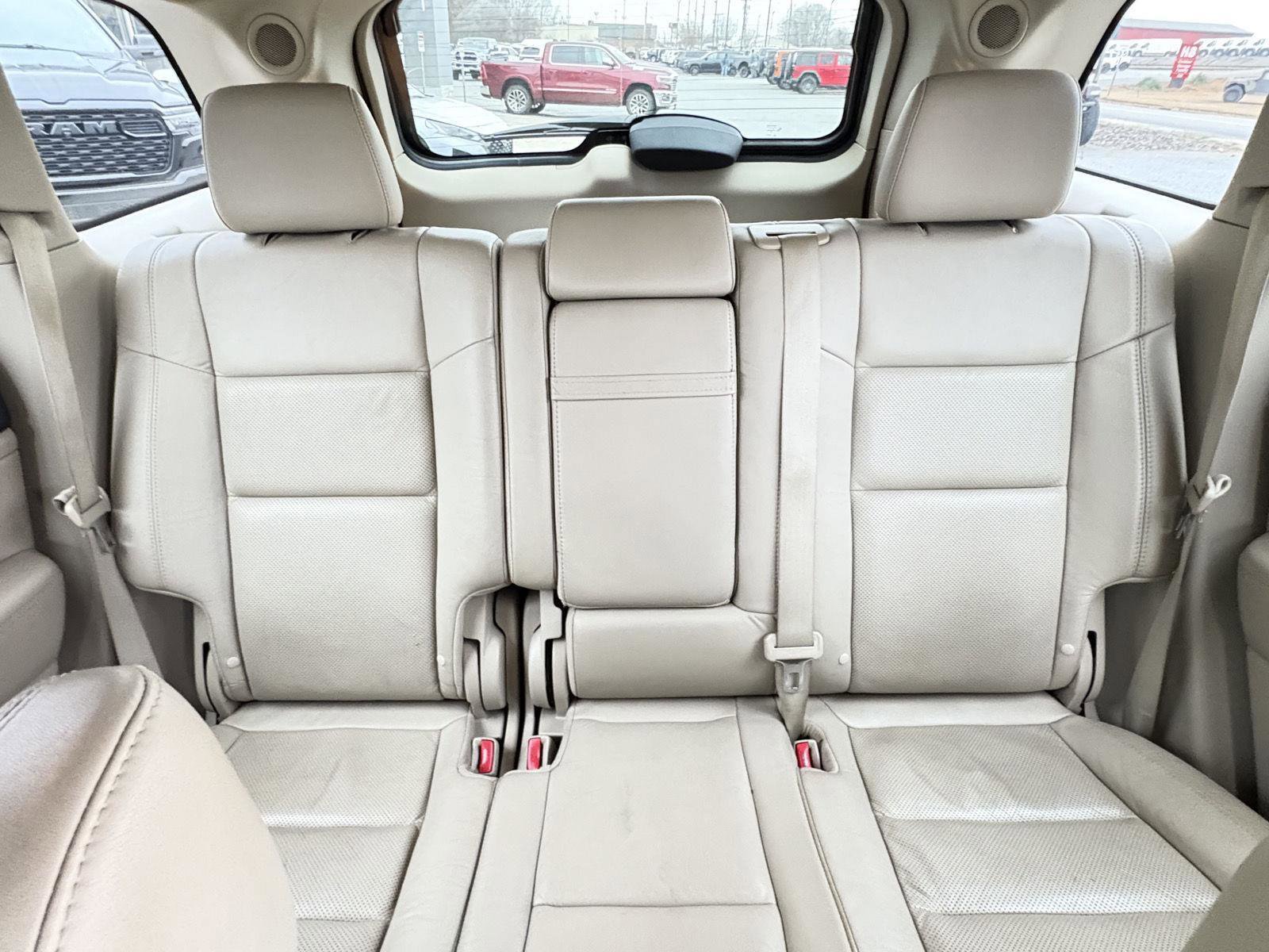 Used 2012 Jeep Grand Cherokee Limited w/ Luxury Group II image 9