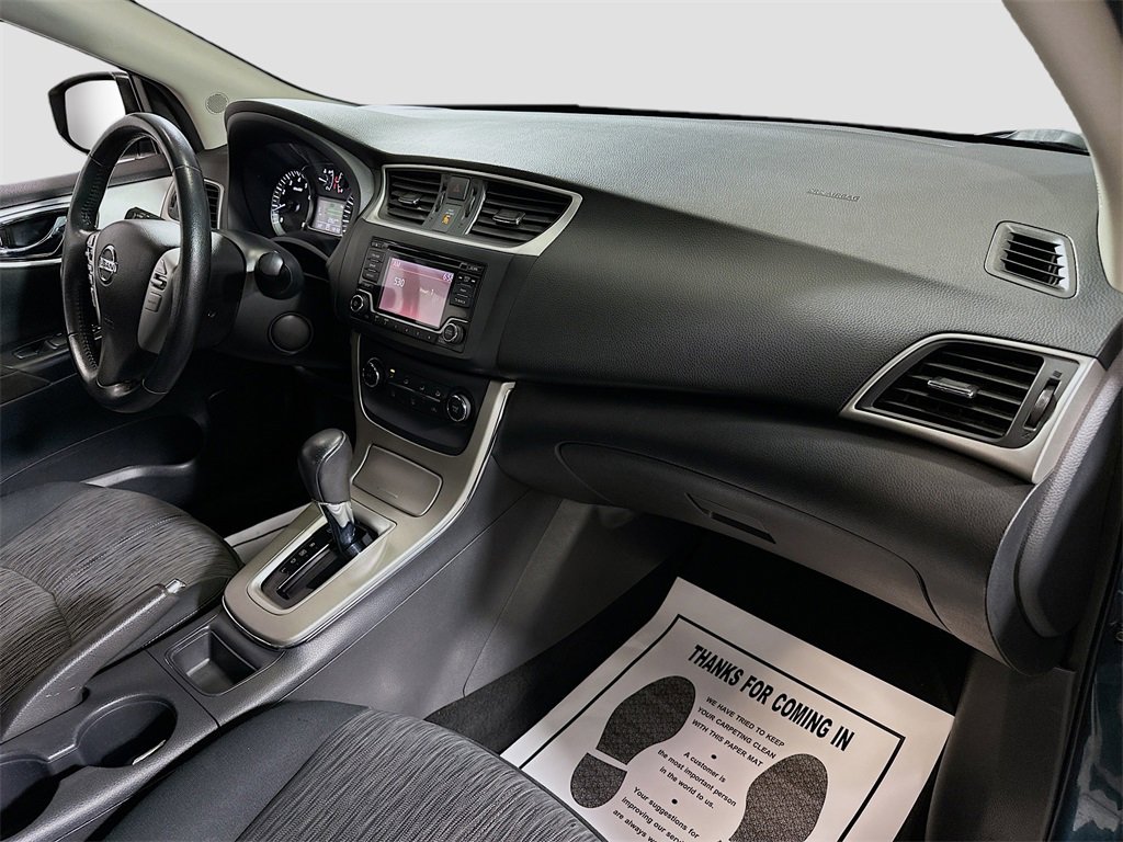 Used 2015 Nissan Sentra SV image 28