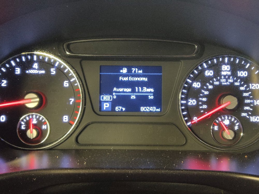 Used 2020 Kia Sorento LX FWD image 23