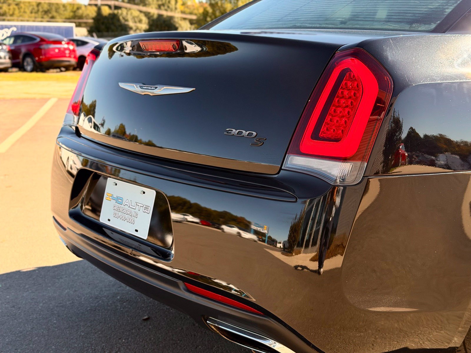 Used 2016 Chrysler 300 S RWD image 14