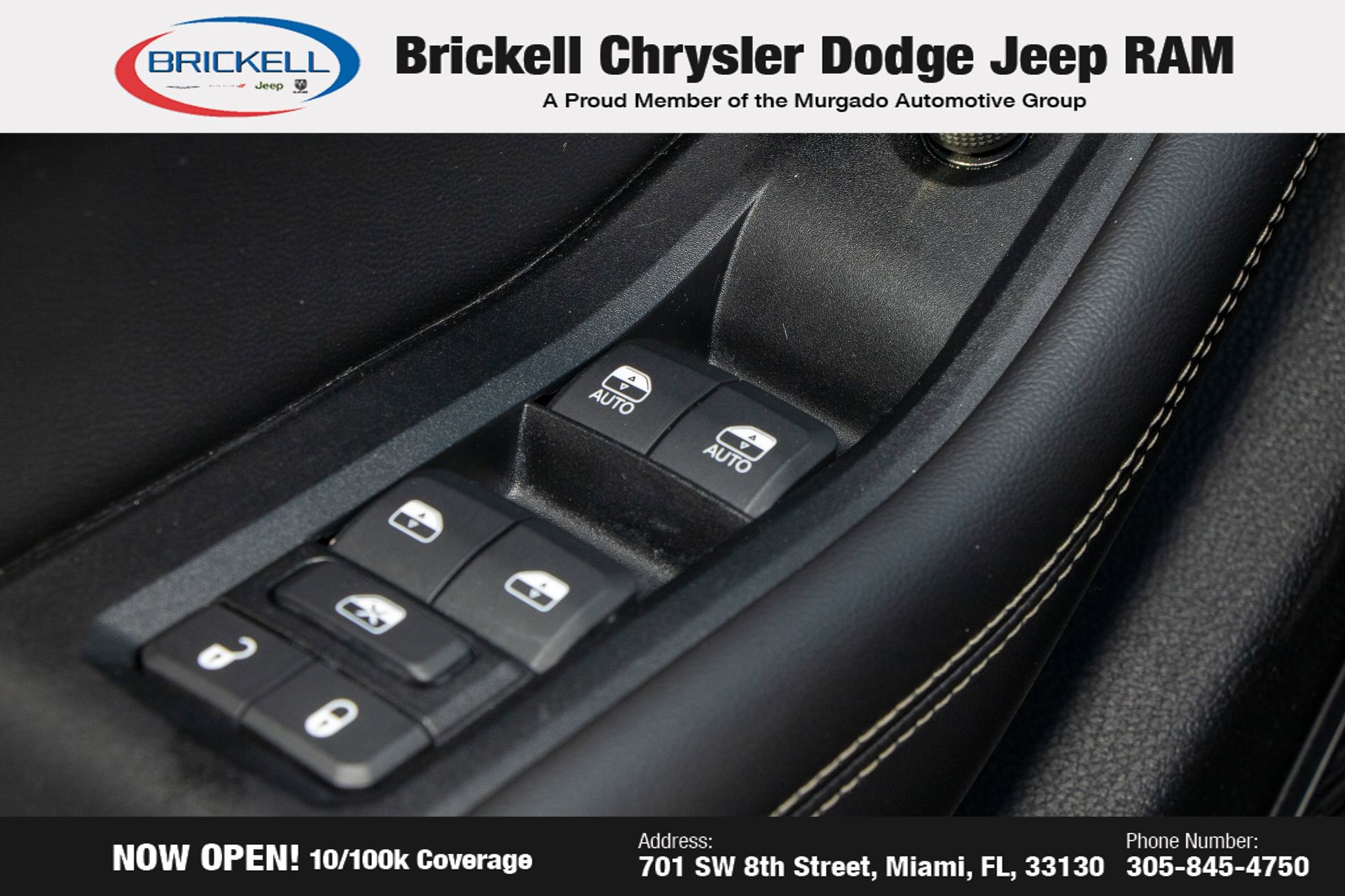 Used 2023 Jeep Grand Cherokee L Laredo image 27