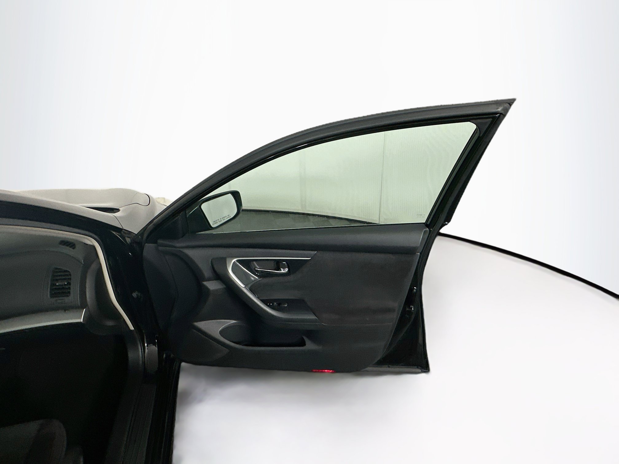 Used 2013 Nissan Altima 2.5 S FWD image 28