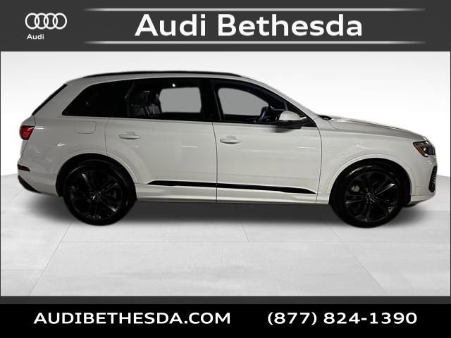 New 2025 Audi Q7 3.0T Prestige image 8