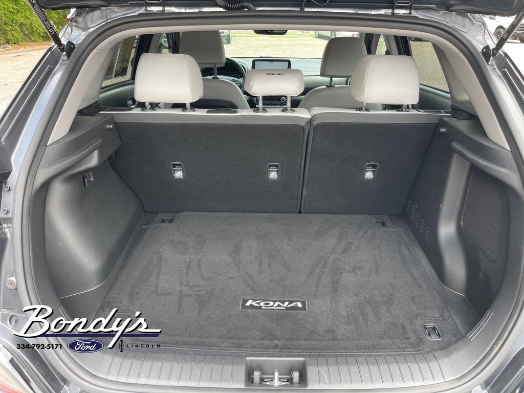 Used 2023 Hyundai Kona Limited FWD image 14