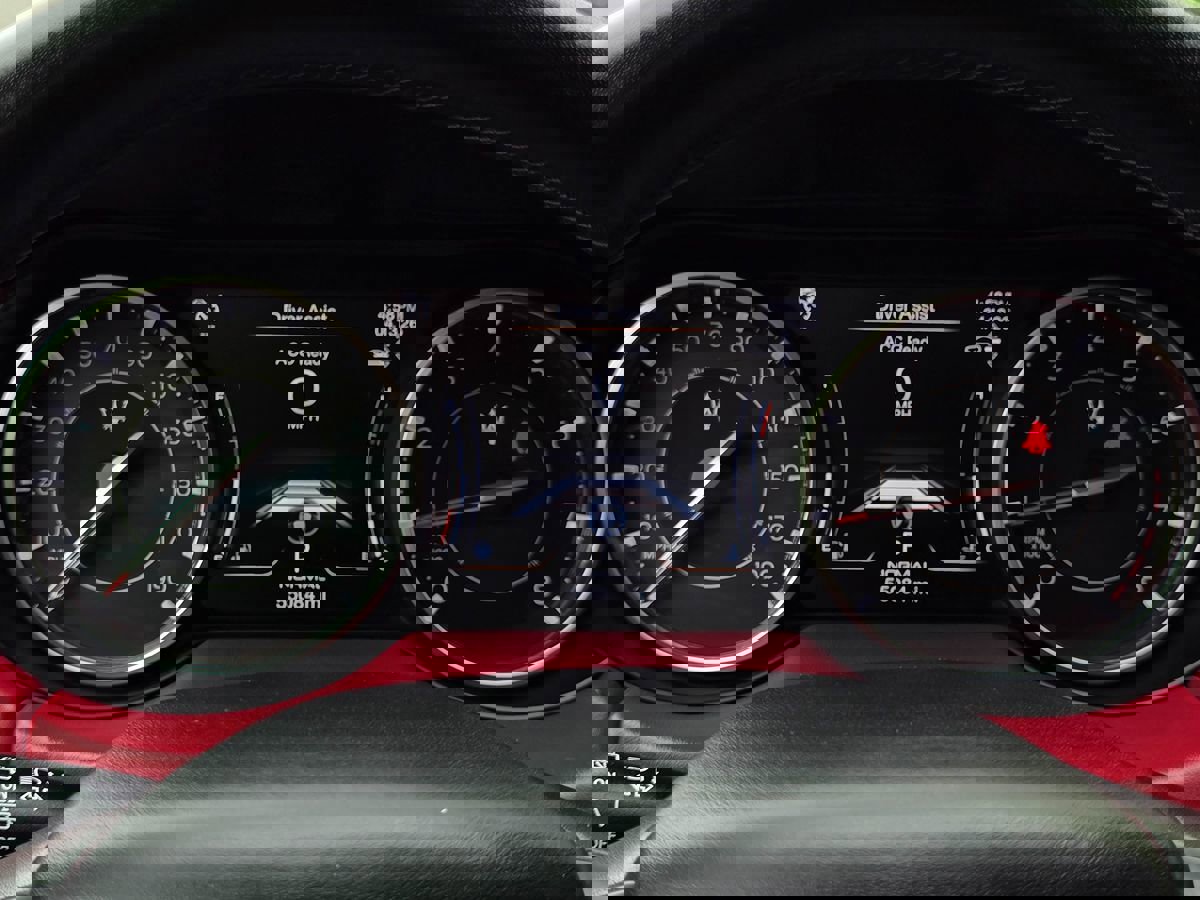 Used 2023 Maserati Levante Modena image 31