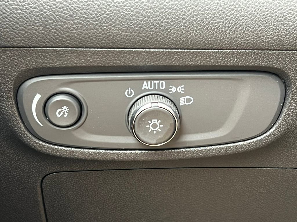 New 2026 Buick Encore GX Sport Touring w/ Studio Series image 16