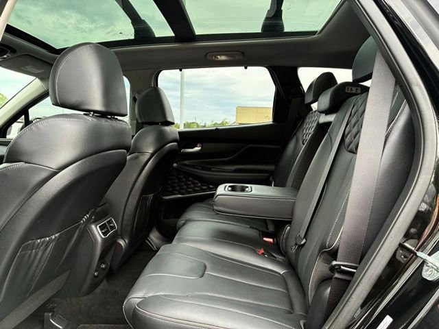Used 2022 Hyundai Santa Fe SEL Premium AWD/4WD image 16