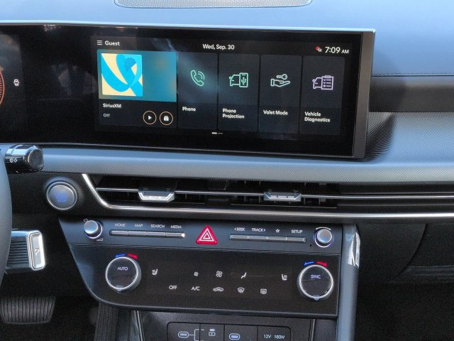 New 2026 Hyundai Sonata SEL FWD image 17