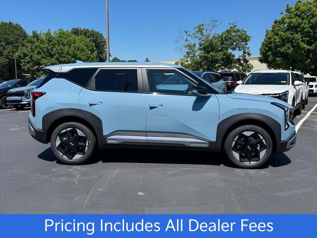 New 2027 Kia Seltos EX FWD image 2