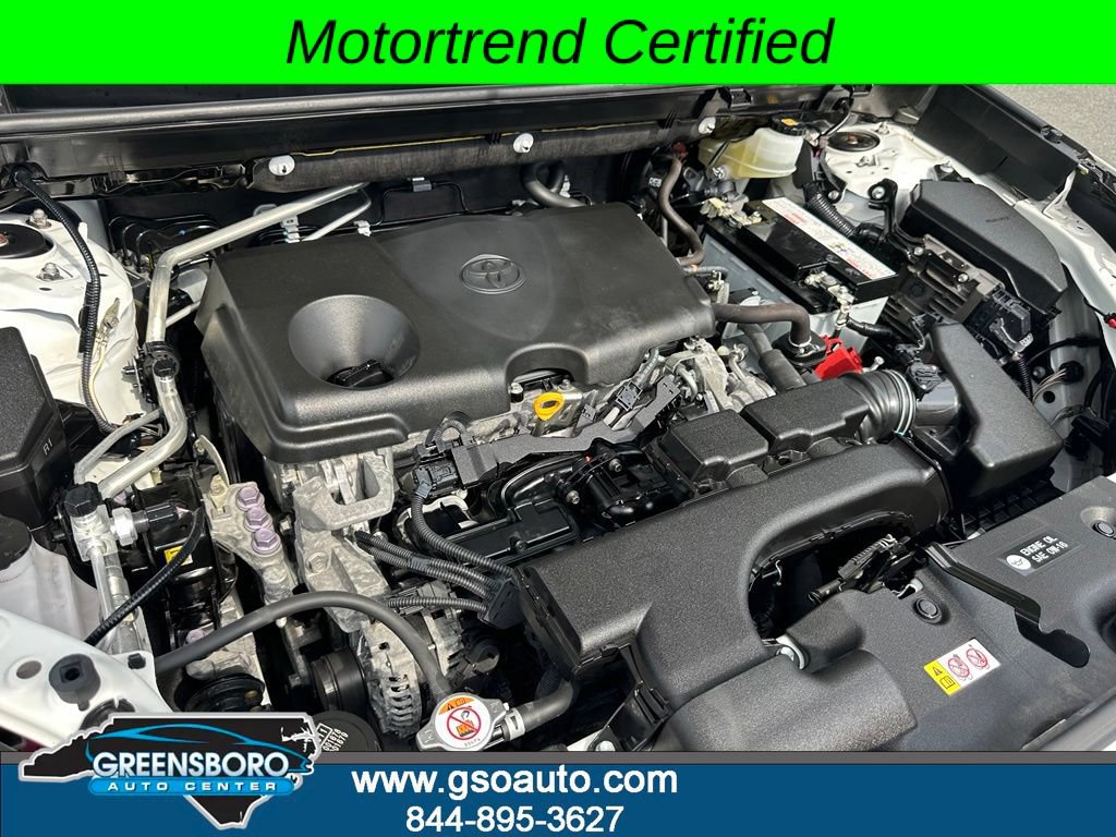 Used 2019 Toyota RAV4 XLE Premium AWD/4WD image 38