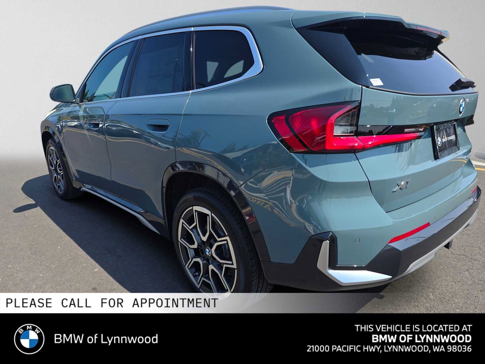 New 2026 BMW X1 xDrive28i w/ Technology Package AWD/4WD image 5