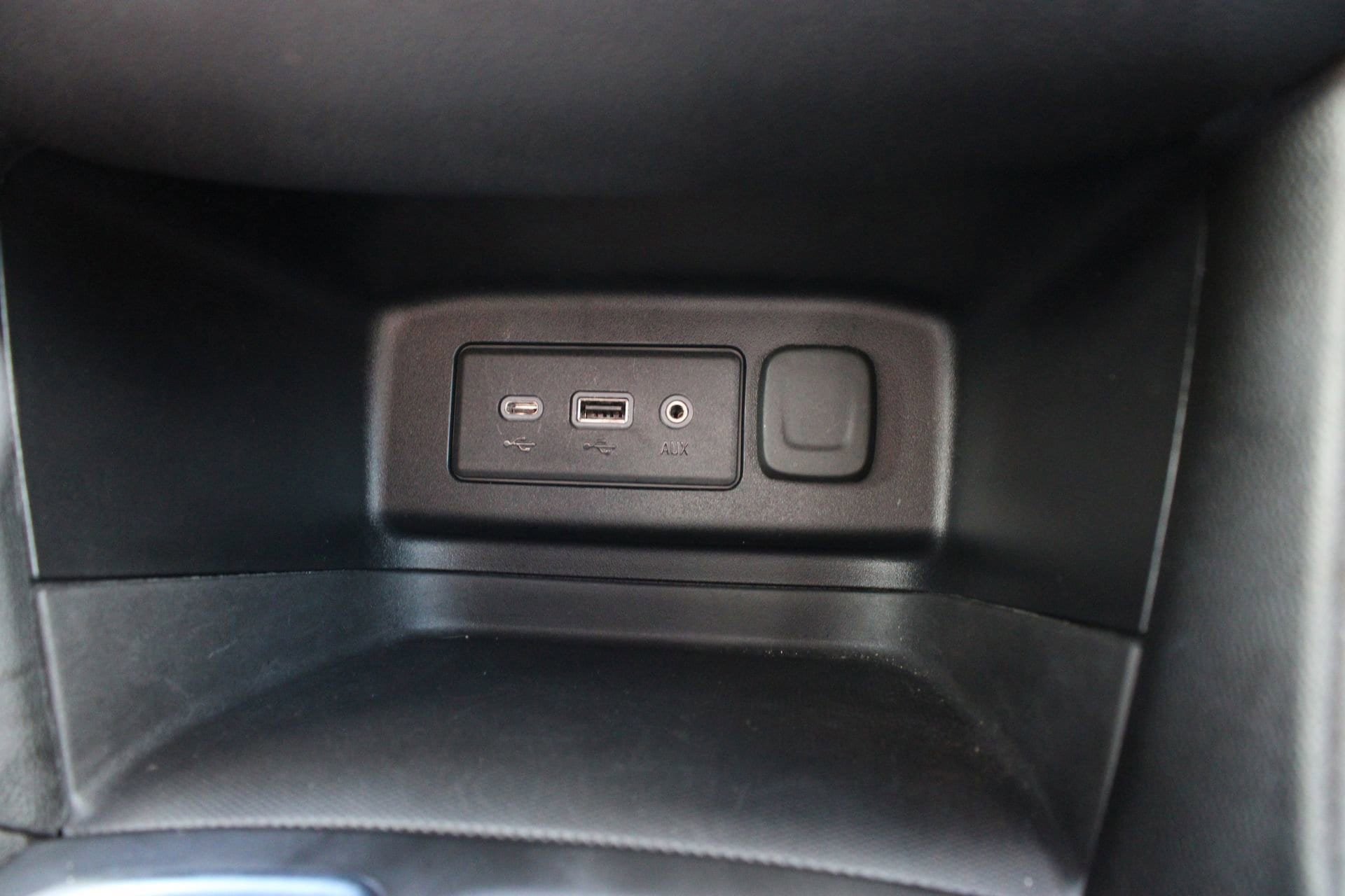 Used 2019 Chevrolet Equinox LT FWD image 34