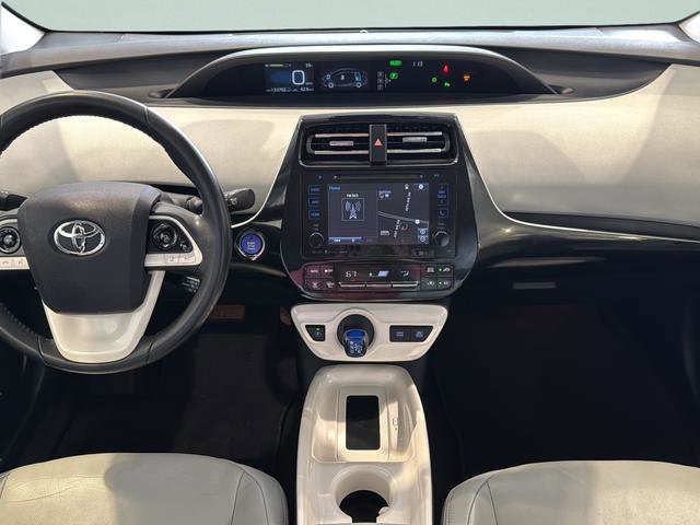 Used 2017 Toyota Prius Three image 30
