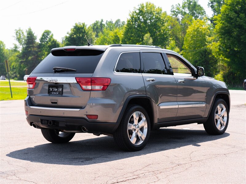 Used 2012 Jeep Grand Cherokee Overland Summit AWD/4WD image 5