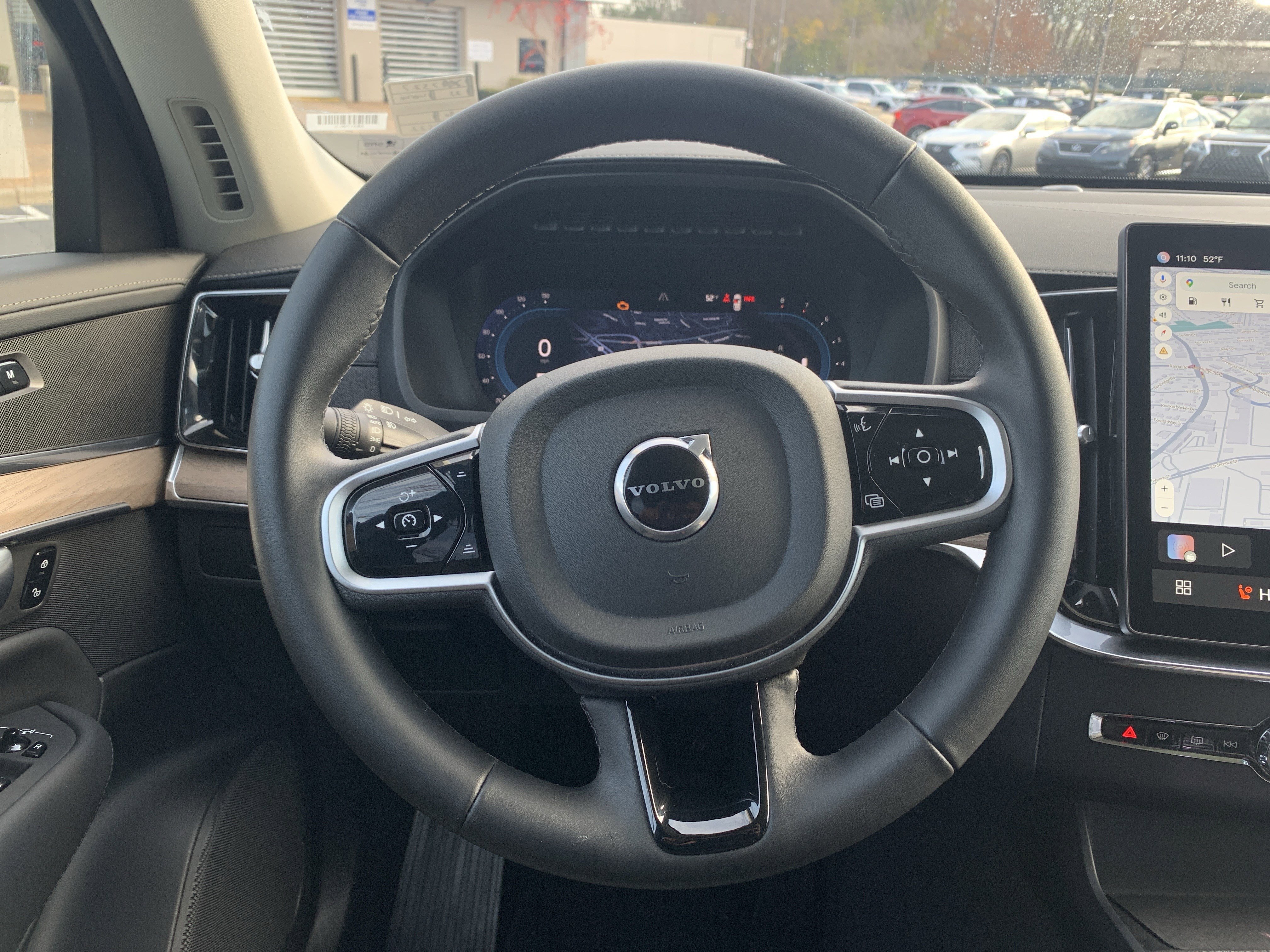 Used 2025 Volvo XC90 B6 Plus image 18