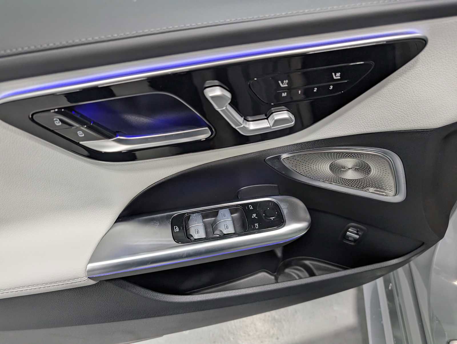 New 2026 Mercedes-Benz C 300 4MATIC Sedan image 32