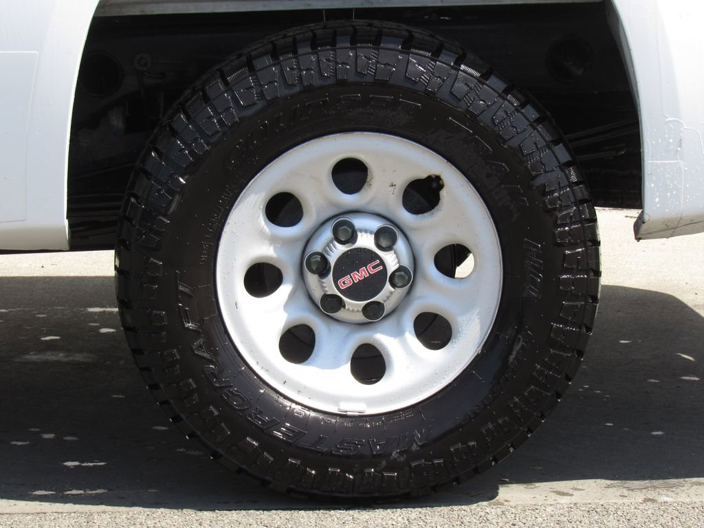 Used 2011 GMC Sierra 1500 W/T AWD/4WD image 13