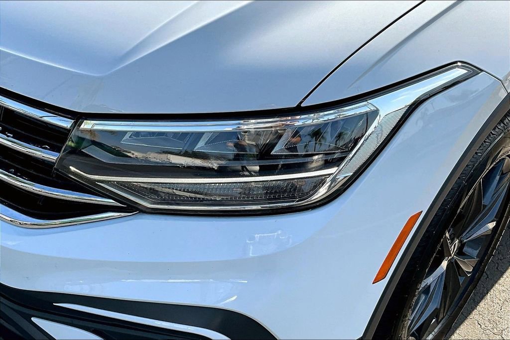 Used 2024 Volkswagen Tiguan Wolfsburg Edition image 28