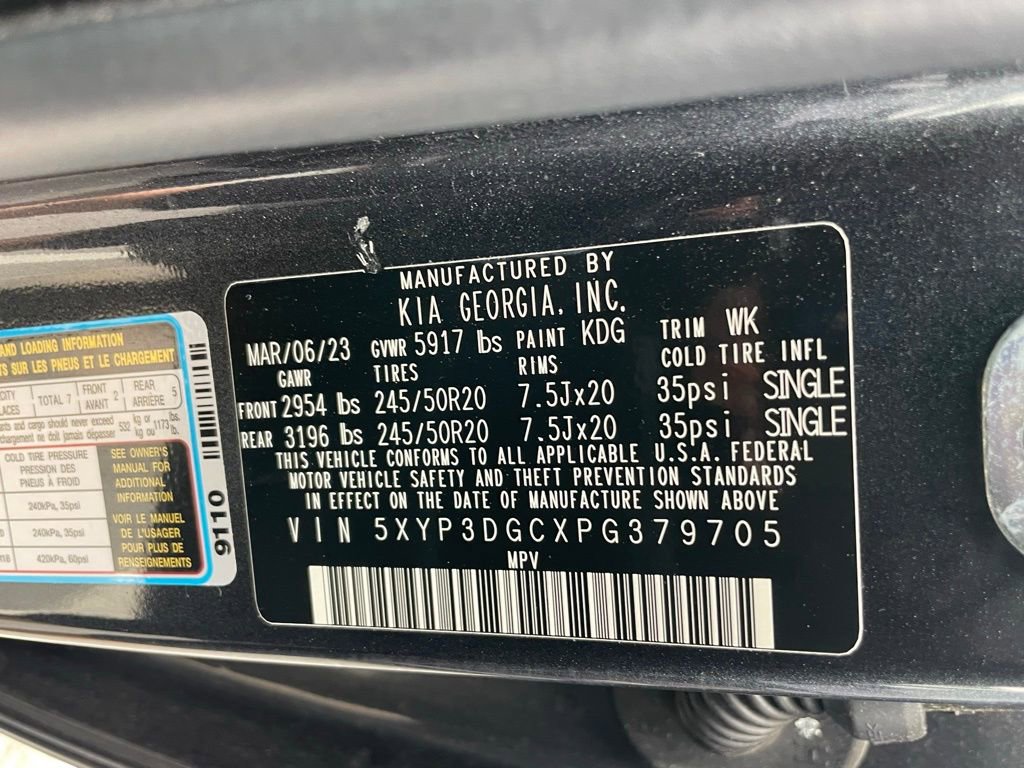 Used 2023 Kia Telluride EX w/ EX Captain's Chair Package image 10