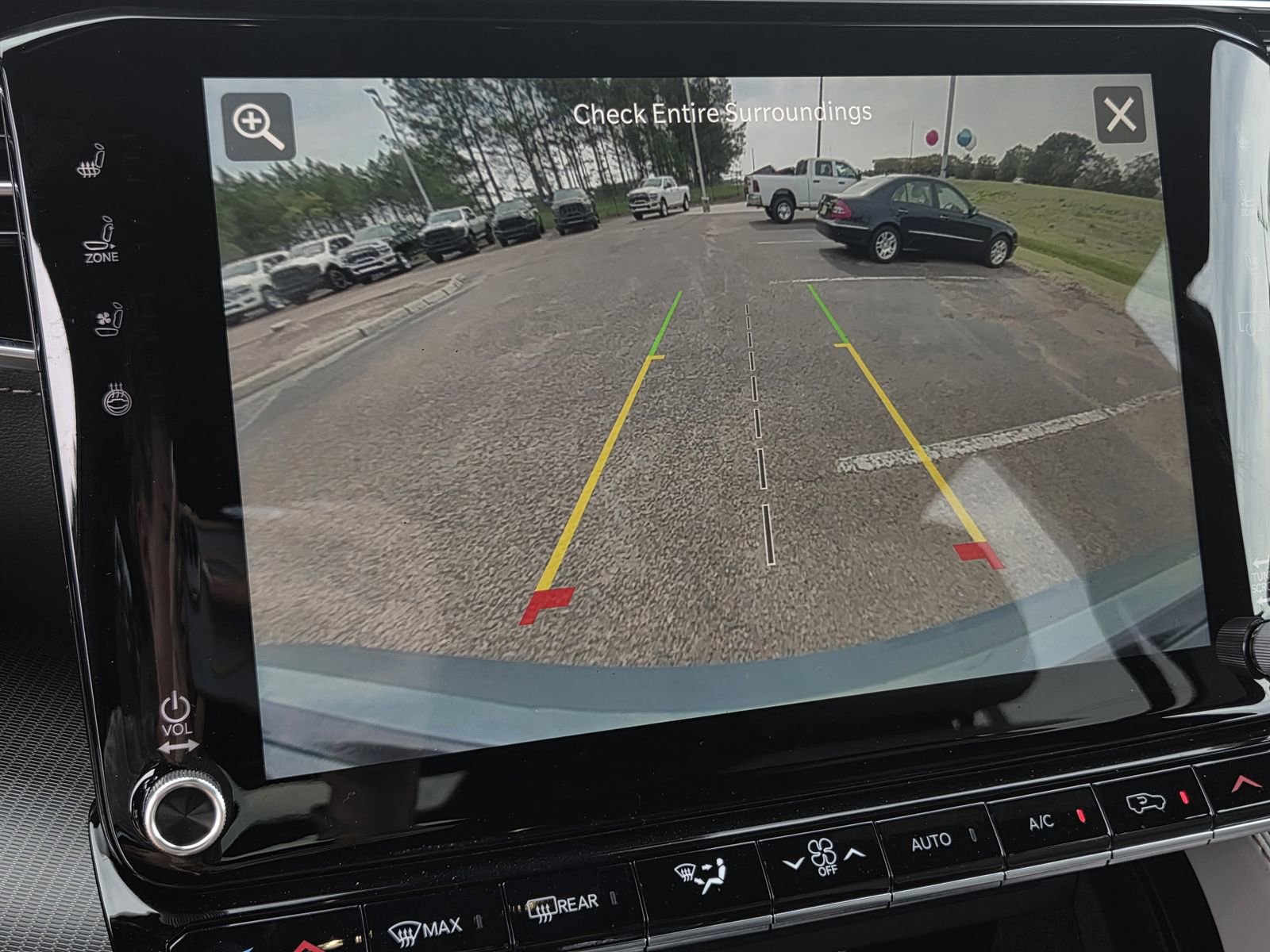 New 2026 Jeep Grand Wagoneer Summit image 10